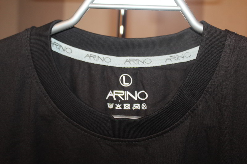 arino-black-t-shirt