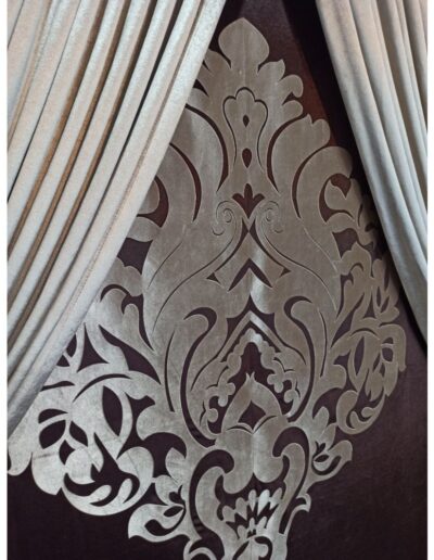 contrast laser cut motive